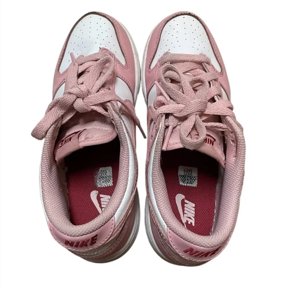 Nike Dunk Low sneaker GS velvet pink white